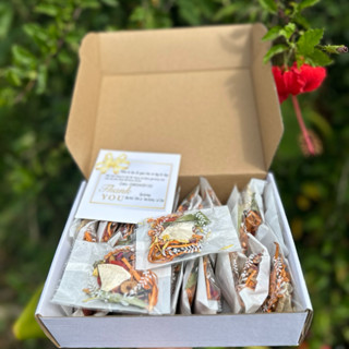 TRÀ ĐÔNG TRÙNG HẠ THẢO SÂM TỐ NỮ Mix 7 Vị ( Đông Trùng Hạ Thảo , Sâm Tố Nữ , Cỏ Ngọt , Táo Đỏ , Nụ Hồng , kì Tử .Cúc