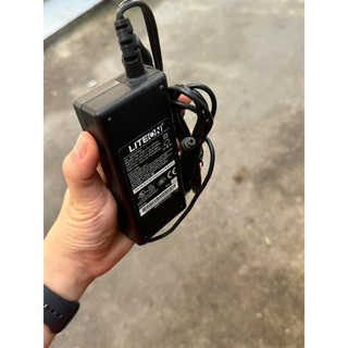 ADAPTER MÀN HÌNH AOC 12V 5A