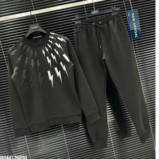  Bộ Quần Áo dài tay họa tiết tia sét Nam Nữ Thu Đông 2025 