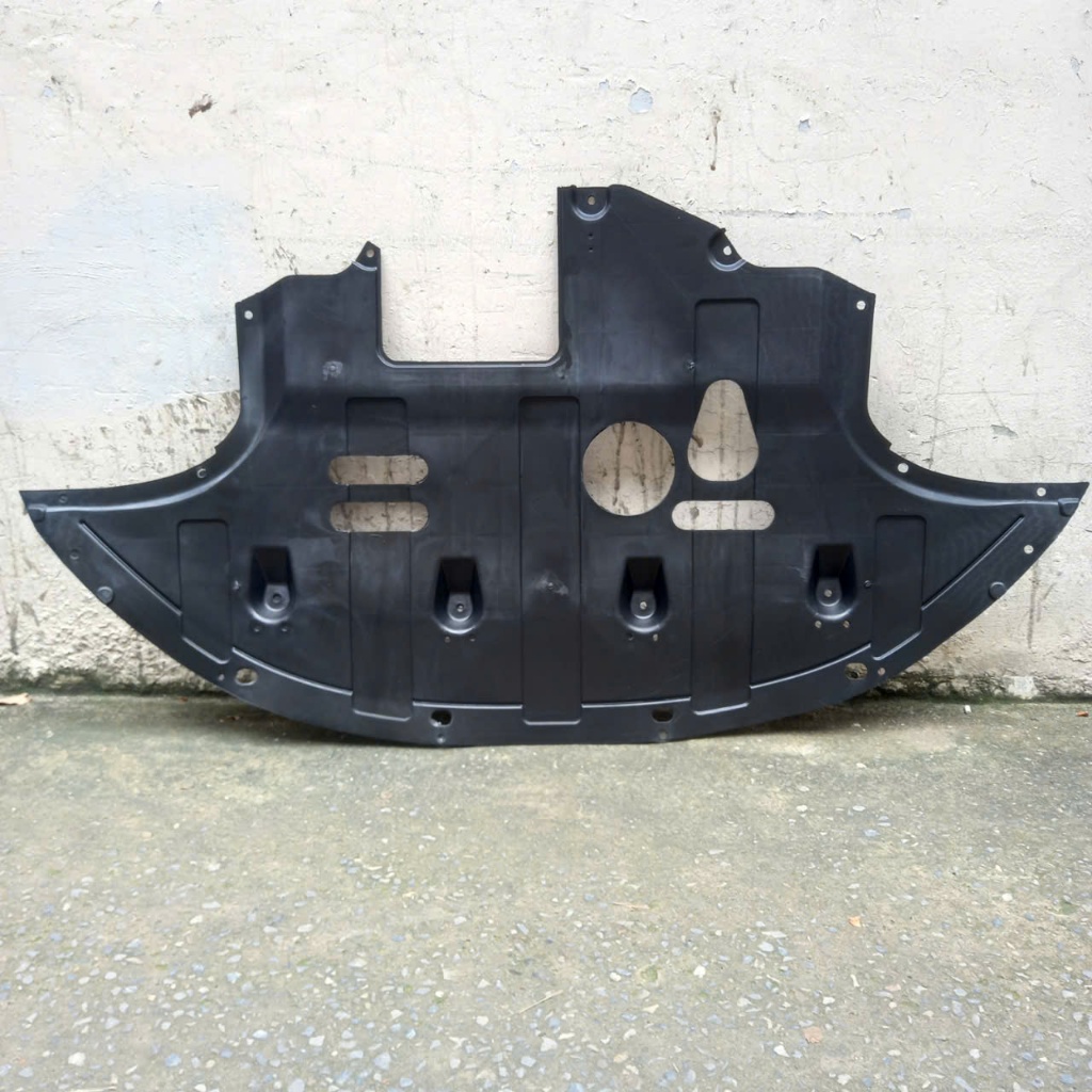 CHẮN BÙN GẦM MÁY HYUNDAI ELANTRA 2016-2017-2018