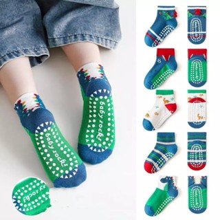  Set 10 đôi tất vớ chống trượt cho bé trai và bé gái hoạ tiết hoạt hình dễ thương cho bé từ 1-3 tuổi loại đẹp 