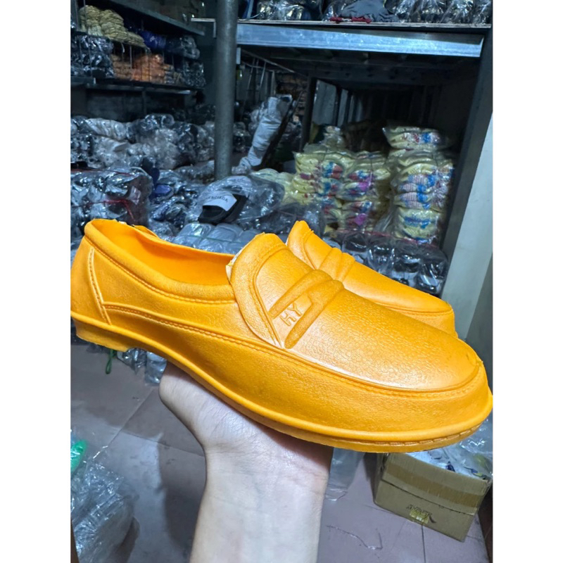Giày Lao Động Màu Vàng Size 38-44 Chống Nước, Chống Trượt, Đi Mưa