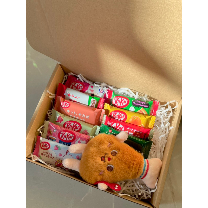 [HCM] kitkat giftbox set 10 thanh kitkat móc khoá