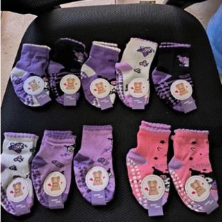 Set 10 đôi tất vớ chống trượt cho bé trai và bé gái hoạ tiết hoạt hình dễ thương cho bé từ 1-3 tuổi loại đẹp
