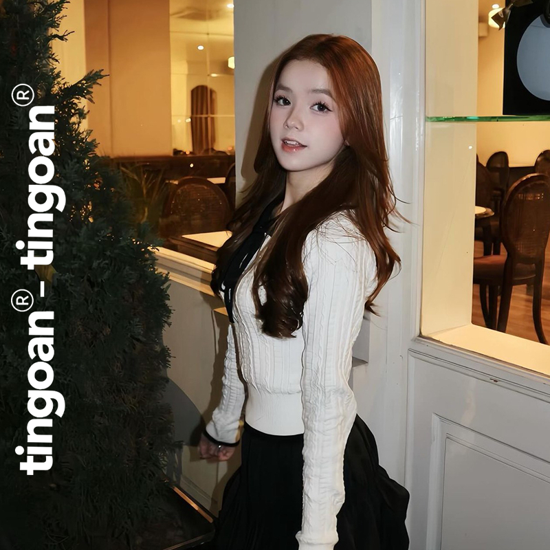 TINGOAN® - Áo len xù trắng dáng lửng phối cổ bẻ dây nơ đen HELLEN TOP/WH | BigBuy360 - bigbuy360.vn