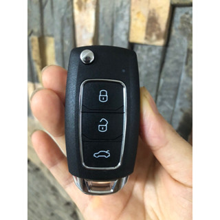 Chìa khoá gập Sẵn Mạch Điều Khiển Toyota: Vios, inova, fortuner,alltis.. Hỗ trợ cắt chìa qua hình ảnh bằng công nghệ CNC