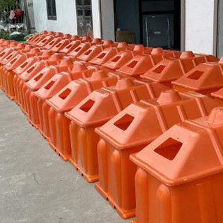 Lồng sưởi úm cho heo con,chó con,mèo con