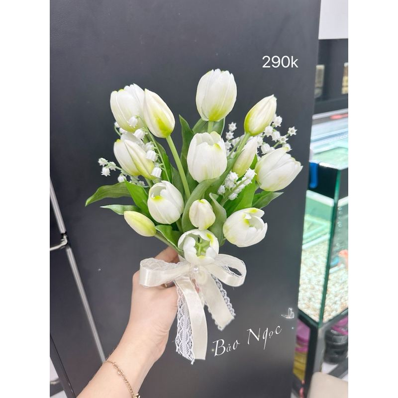 Hoa cưới tulip mix linh lan nhựa