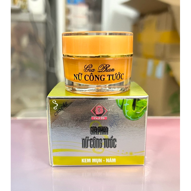 KEM NỮ CÔNG TƯỚC MỤN NÁM