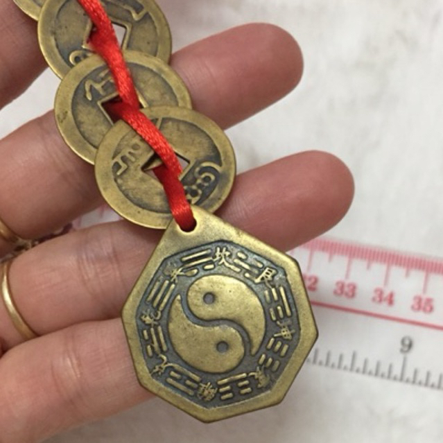 Chuỗi ngũ xu bát quái