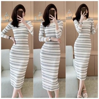Đầm len ôm body tay dài họa tiết xinh xắn