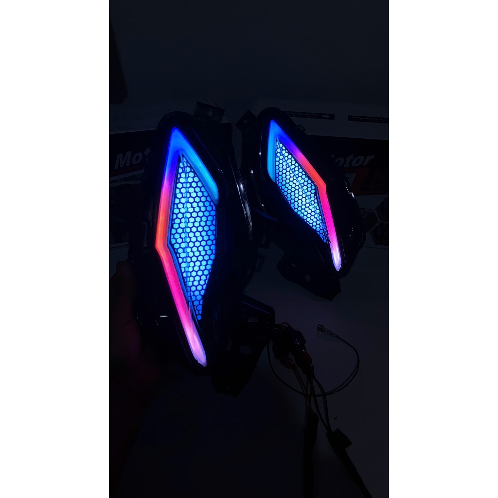 Cụm đèn xinhan i8 cho xe SH 150,160,350 đời 2020 - 2024 dùng áp i8 ble