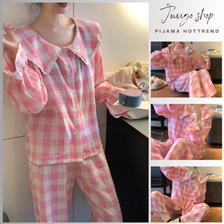 Đồ ngủ nữ, bộ mặc nhà pijama dài tay cổ sen viền ren cài cúc dọc họa tiết kẻ caro phối màu trắng hồng Juvigo HCOM3379