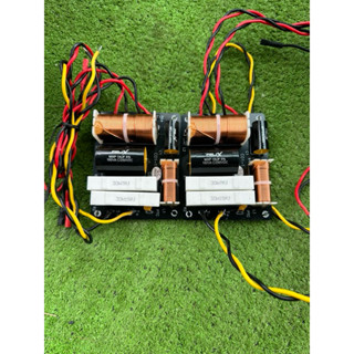 Phân Tần 2 Way ES 12. loa Full 30 40 . 2 dường tiếng Bass Treble. Được AE tin dùng. sử dụng trong loa DB ACoustic.