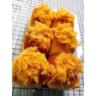 Bánh mì phô mai truyền thông