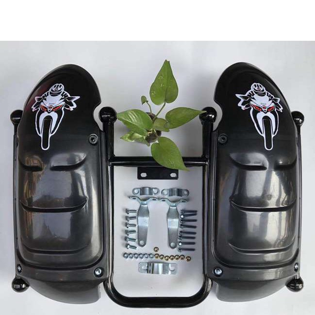 Cản chống đỗ chắn bùn màu đen