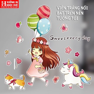 Decal dán tường Bé gái dễ thương (DT_7)