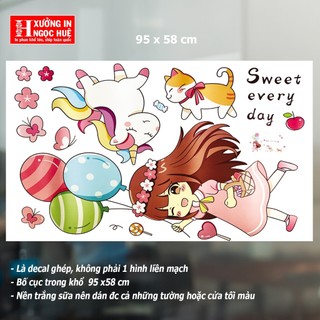 Decal dán tường Bé gái dễ thương (DT_7)