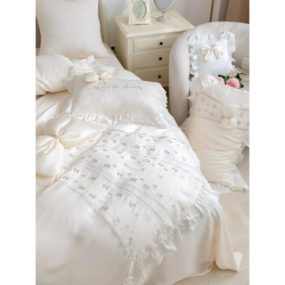 Bộ chăn ga gối Lụa Tencel 100s thêu hoa set 5 mon( gối trang trí kèm ruột)