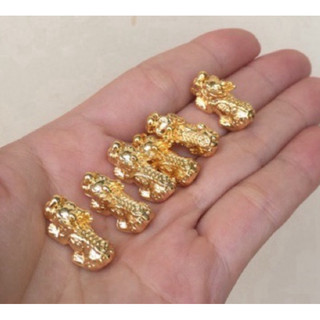 Sỉ 10 Charm tỳ hưu mic vòng xỏ handmade size 8-10li