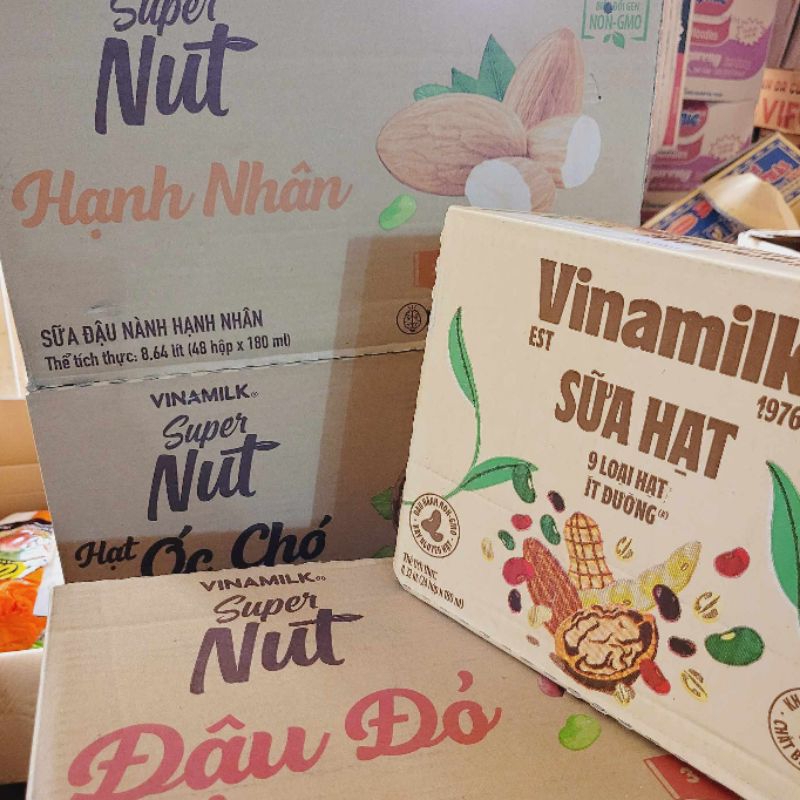 Thùng sữa hạt Nut Vinamilk 9 loại hạt, sữa óc chó, hạnh nhân, đậu đỏ