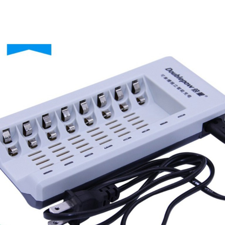 Sạc pin 8 viên DoublePow DP-K18