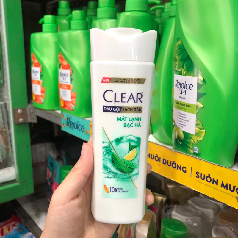Dầu Gội Clear Mát Lạnh Bạc Hà 170g
