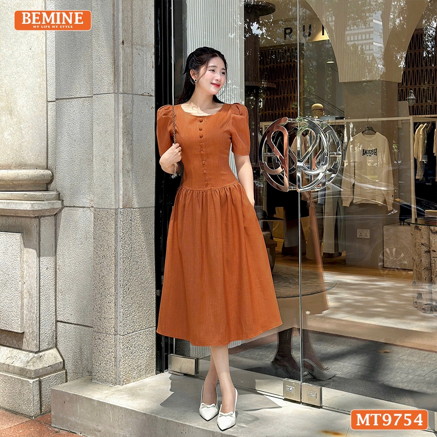 Đầm thiết kế BEMINE cổ thuyền dáng dài đính nút phù hợp đi làm, đi dạo phố-MT9754