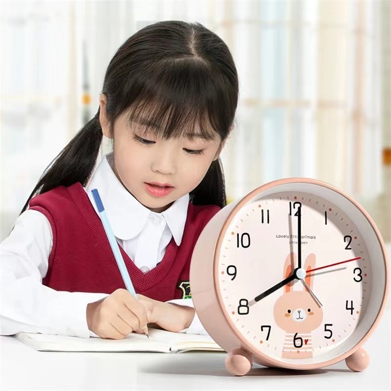 Đồng Hồ Để Bàn Không Gây Ồn, Đồng Hồ Báo Thức Có Đèn LED, Thao Tác Dễ Dàng, Họa Tiết Dễ Thương