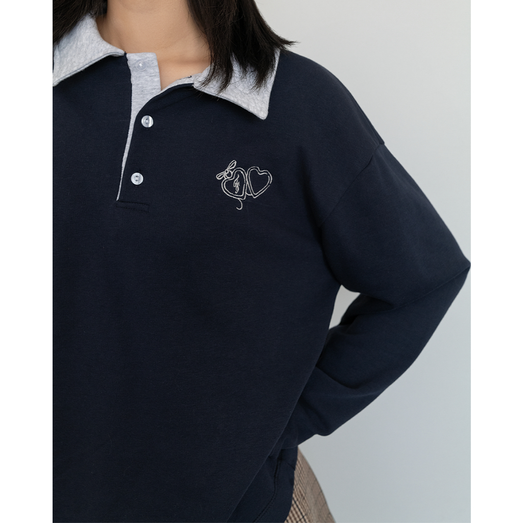 Áo nỉ dài tay dáng rộng cổ bẻ NakedbyV - Rugby Sweatshirt | BigBuy360 - bigbuy360.vn