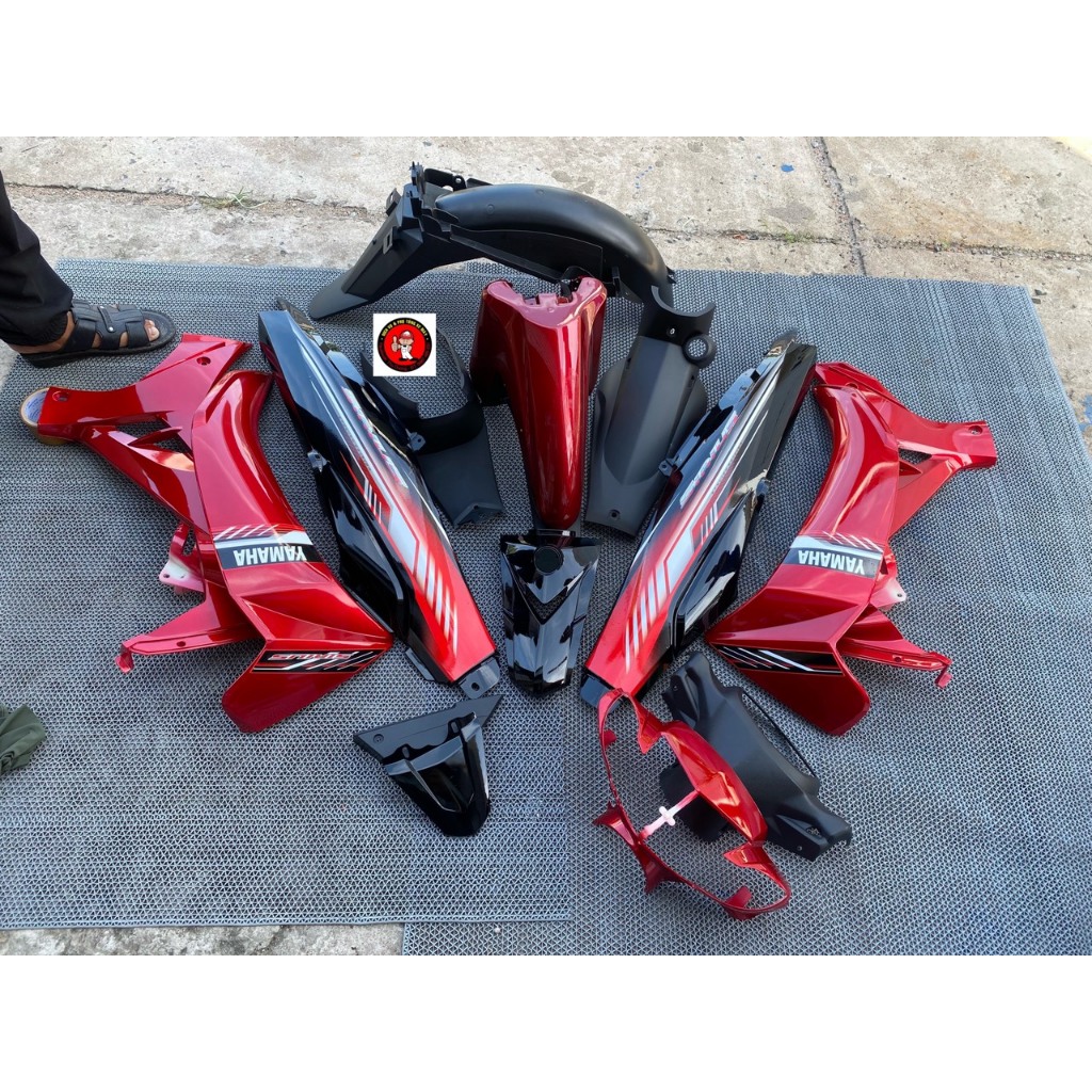 Bộ dàn áo Sirius đỏ kendy phối đen, đi ốp đầu si to, dè trước si zin, kèm tem. hàng 1/1