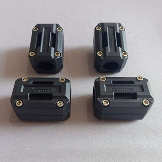 Cặp Gù Gắn Chống Đổ Xe Máy