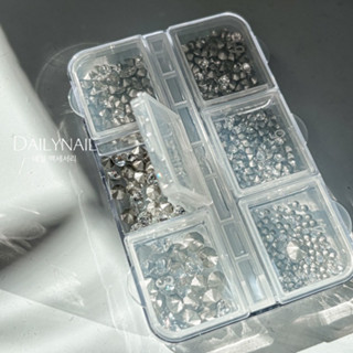 Khay Đá Chân nhọn K9 giả Úc Siêu sáng Đính móng