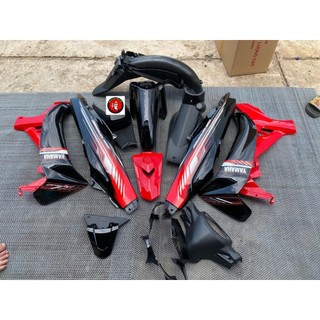 Bộ dàn áo sirius màu đen phối đỏ cờ, hàng 1/1. nhựa nguyên sinh.