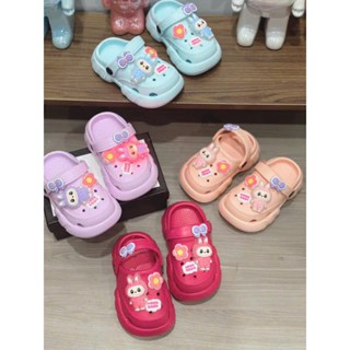 (CÓ ĐÈN) Dép sục hình Labubu có đèn mềm nhẹ êm chân cho bé gái