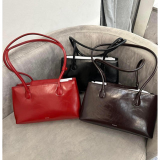 [ CHÍNH HÃNG ] Túi đeo vai Stand Oil Square Low - Không kèm Charm