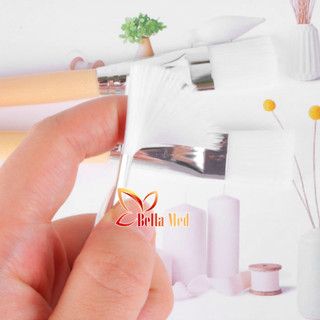 Cọ quét mặt nạ cán gỗ