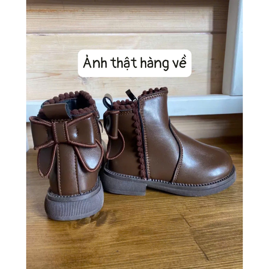boot cho bé gái 2024