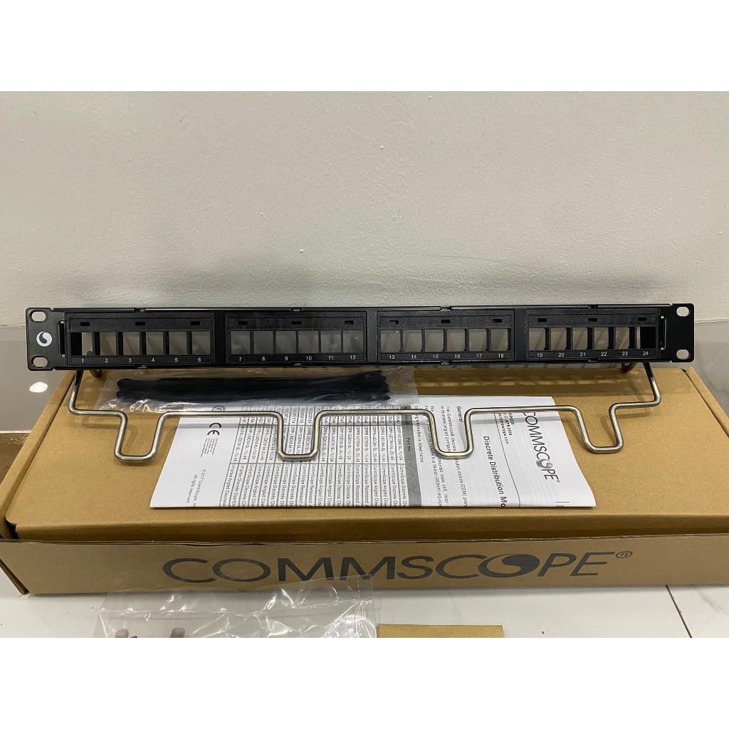 Patch panel CommScope 24 port Cat6 mã 760237040 | 9-1375055-2, NK