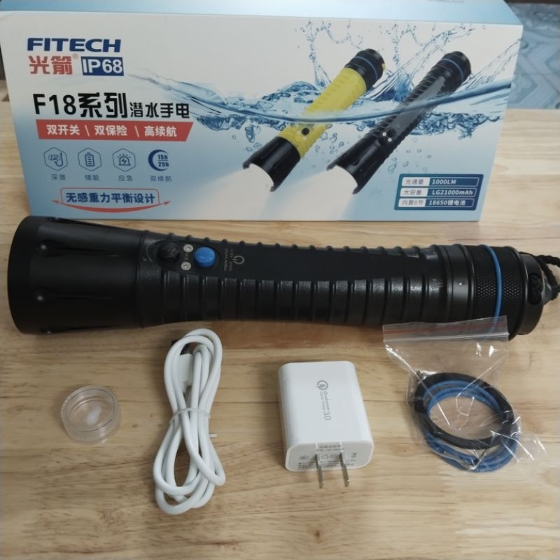 Đèn Pin Lặn Biển F18,Đèn Pin Tích Điện F18 Siêu Sáng Siêu Tích Điện