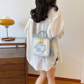 Cốp thêu sz 18 mã 82011