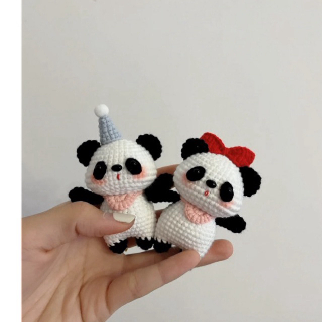 móc khoá gấu trúc len handmade