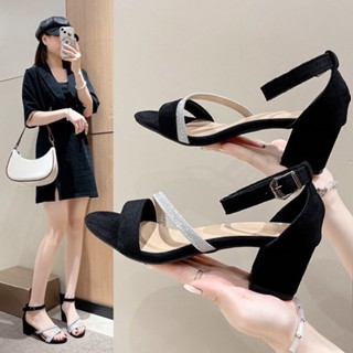 Giày sandal nữ cao gót vuông 7p quai bản ngang da nhung kết dây mảnh kim tuyến chéo chân - SD228