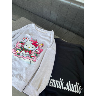 Áo sweater Hello Kitty Noel Có kèm gấu nỉ from rộng xám - đen Fennik.studio