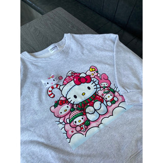 Áo sweater Hello Kitty Noel Có kèm gấu nỉ from rộng xám - đen Fennik.studio