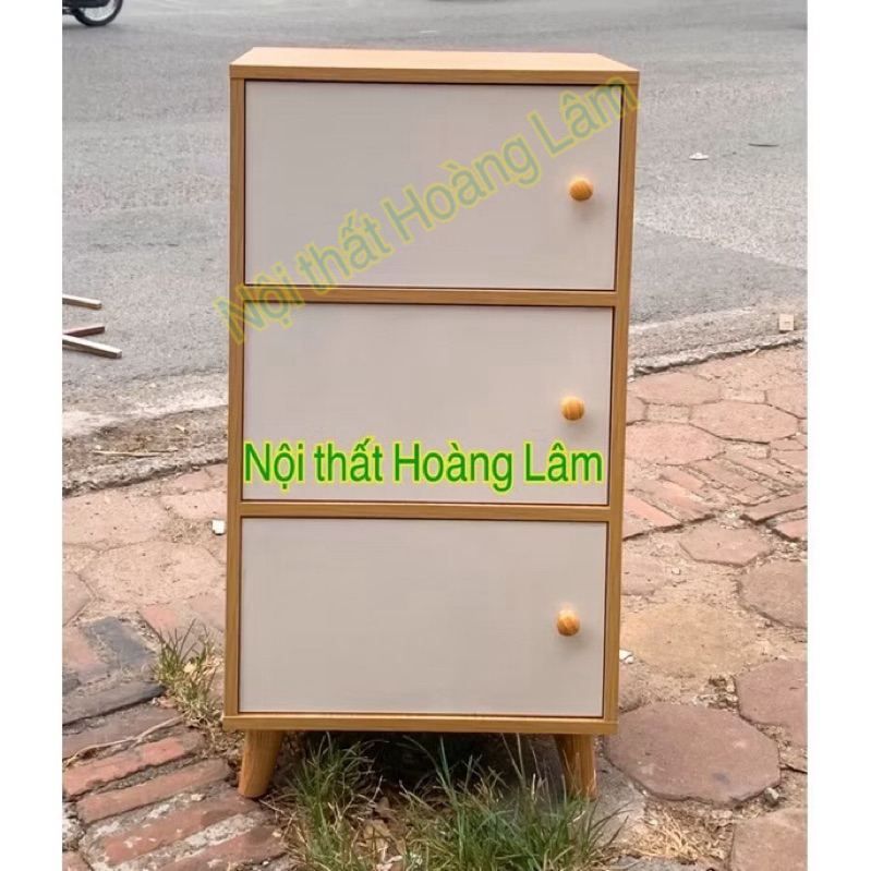 Tủ nhỏ 3 cánh chân gỗ mẫu mới