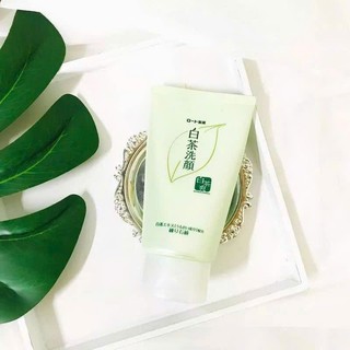 Sữa rửa mặt trà xanh nhật bản