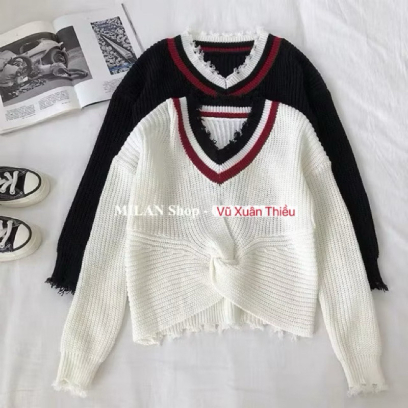 Áo len xoắn eo cổ tim style