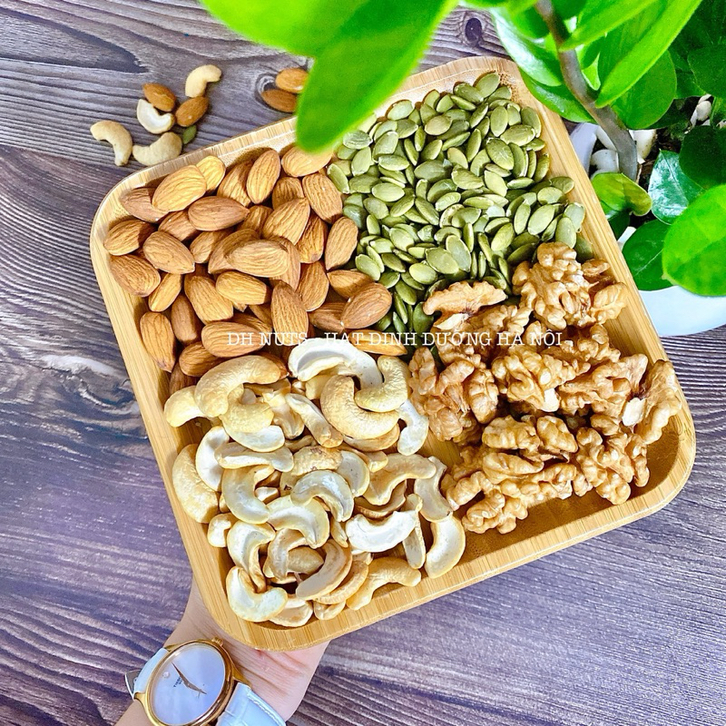 MIXED NUTS 4 VỊ ĂN LIỀN [Hạnh nhân, bí xanh, hạt điều, óc chó] - HẠT CHÍN