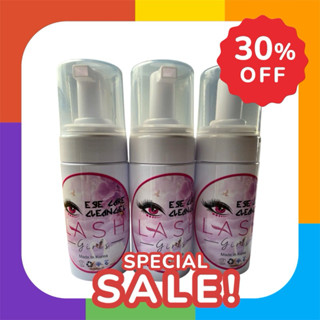 Chai bọt vệ sinh mi trước khi nối mi